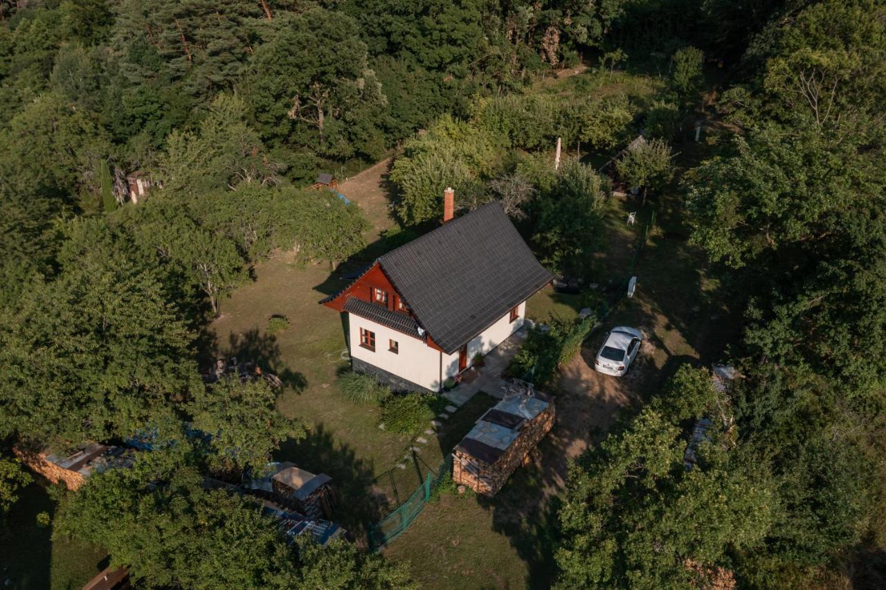 Chata Nad Lazenskym Udolim 鲁哈科维斯 外观 照片