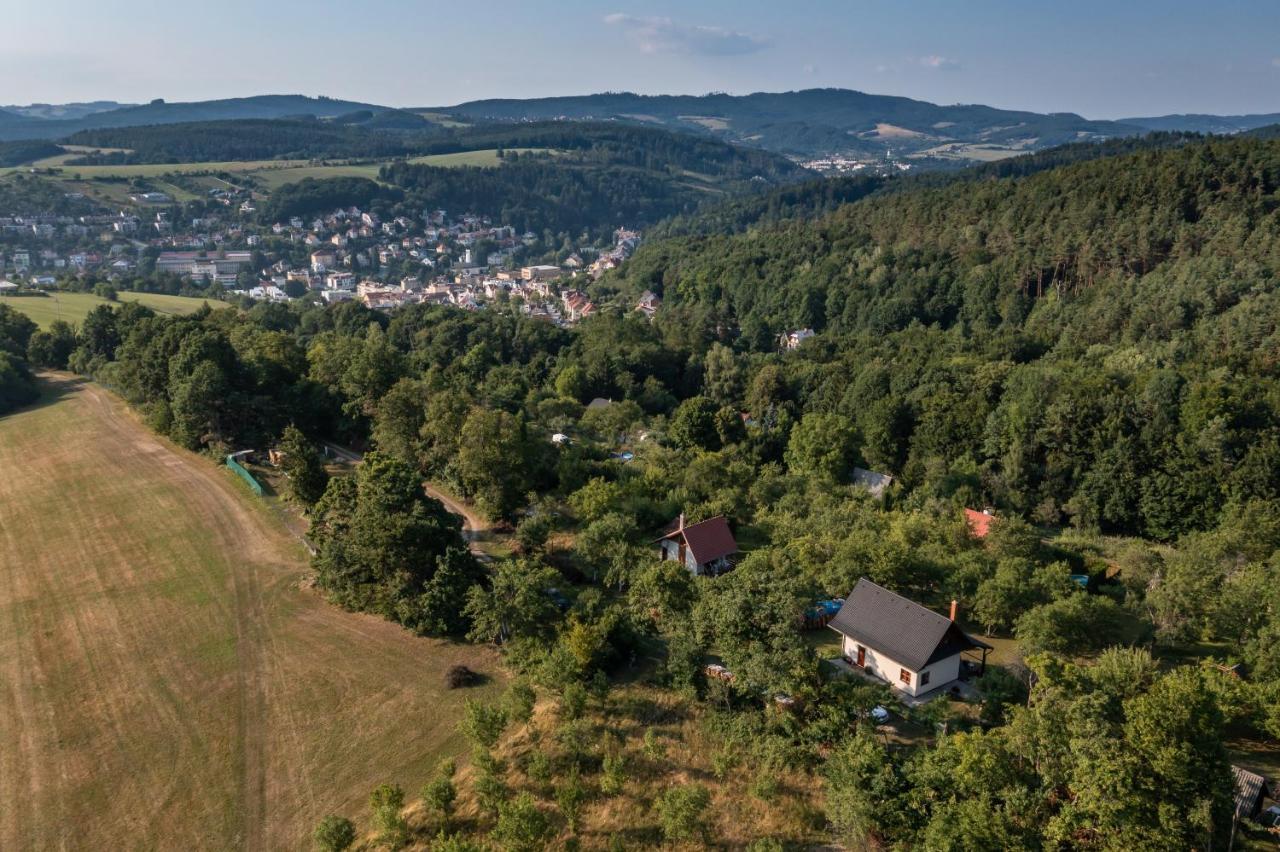 Chata Nad Lazenskym Udolim 鲁哈科维斯 外观 照片